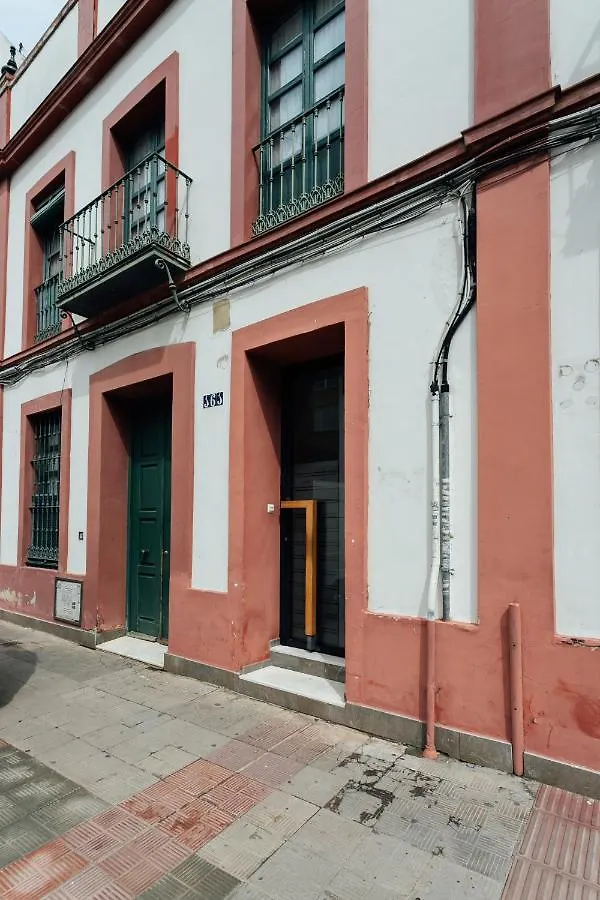 Modern And Wide- 1Bd 1Bth- Triana Apartment Seville